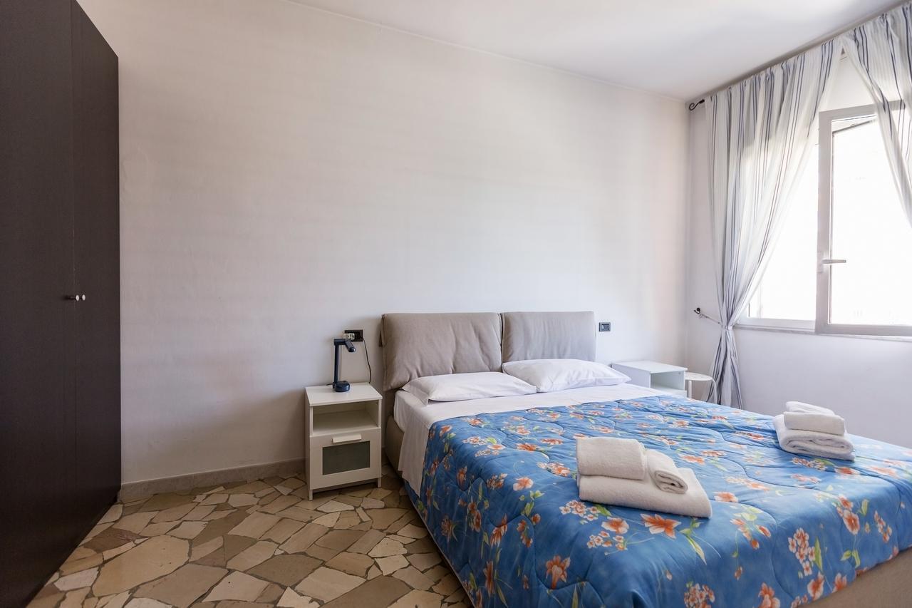 Linate Airport Apartment Мілан Екстер'єр фото