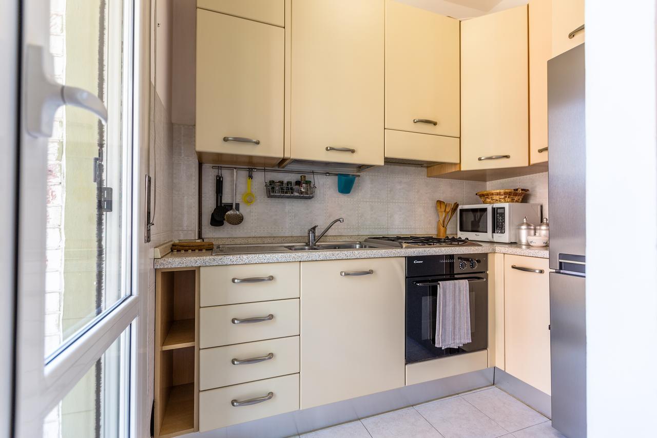 Linate Airport Apartment Мілан Екстер'єр фото